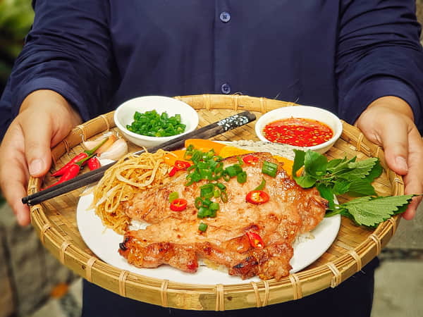 Mơ thấy ẩm thực có điềm báo gì
