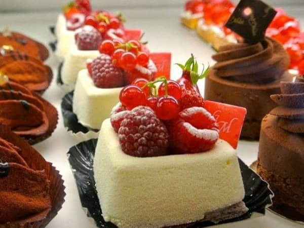 Ý nghĩa từng trường hợp mơ thấy nếm đồ ngọt