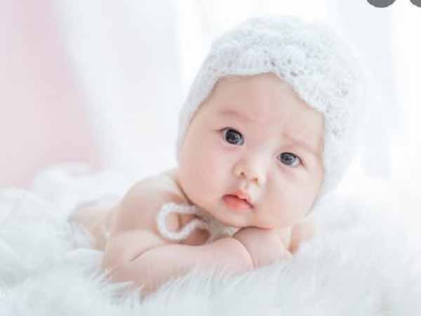 Nằm mơ thấy sinh con gái có điềm báo gì, đánh con gì ăn chăc