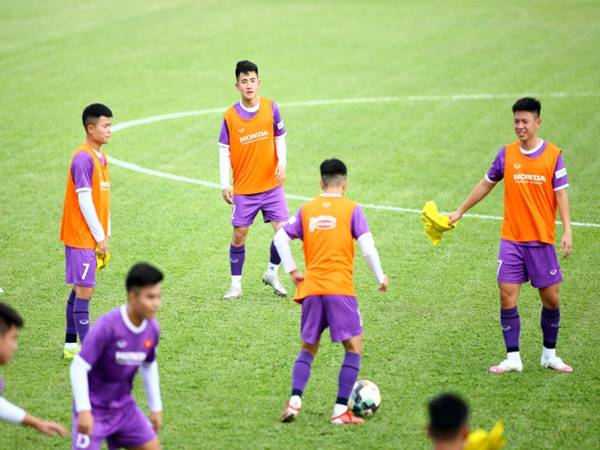 Tin bóng đá VN 14/2: ĐT Việt Nam rộng cửa vào Bán kết ở U23 AFF Cup