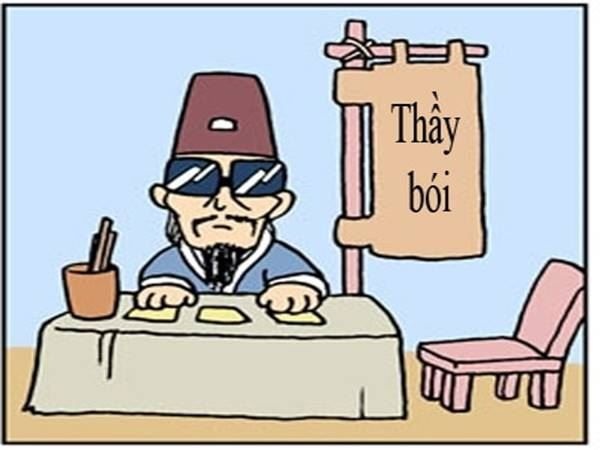 Nằm mơ thấy thầy bói đánh con gì có điềm báo gì đặc biệt