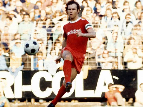 Tiền vệ Bayern Munich xuất sắc nhất lịch sử/Franz Beckenbauer