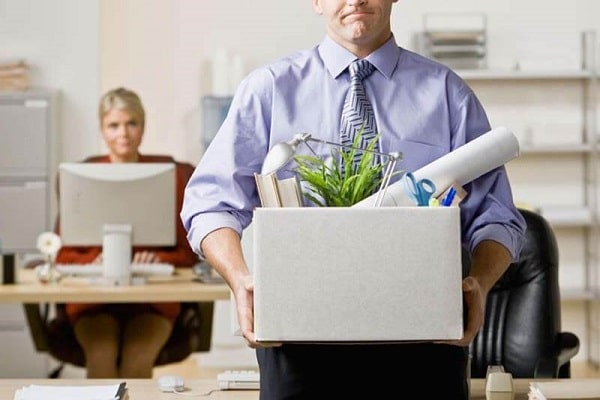 Mơ thấy bị đuổi việc