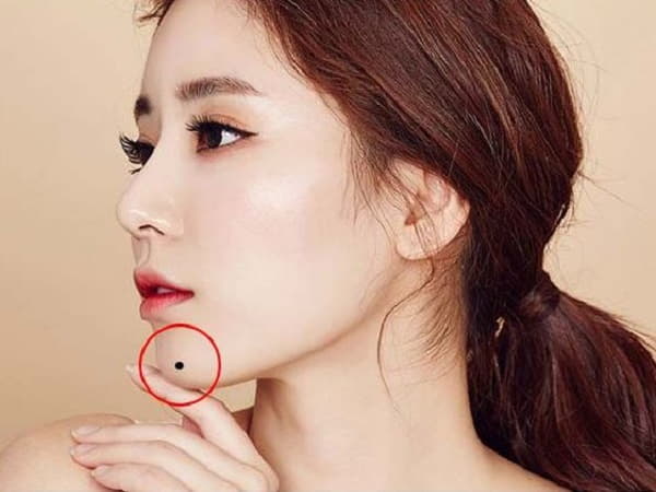 Luận giải ý nghĩa từng vị trí nốt ruồi ở cằm
