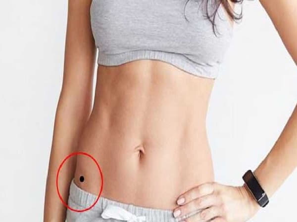 Luận giải ý nghĩa nốt ruồi ở hông cho nam và nữ