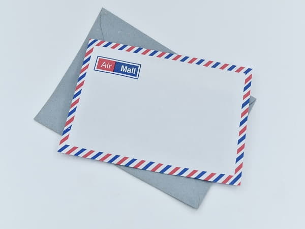 Con số may mắn liên quan khi nhìn thấy lá thư