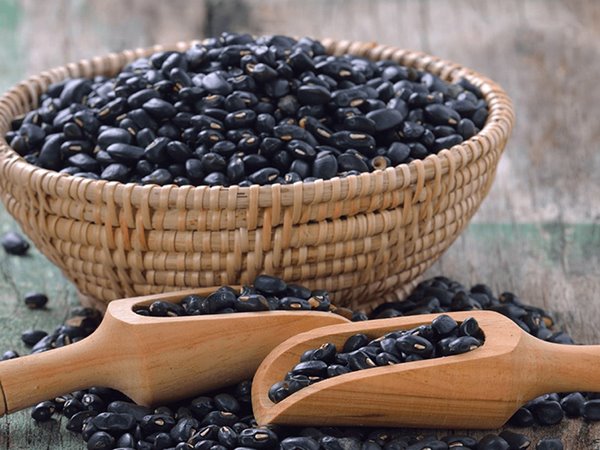 Khám phá bí ẩn trường hợp ngủ mơ thấy hạt đậu đen