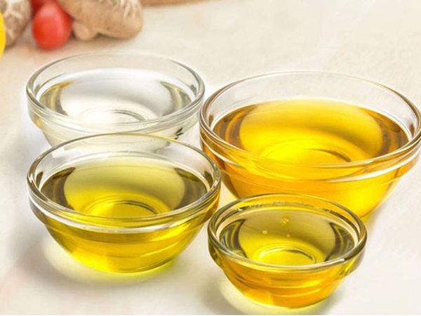 Ngủ mơ thấy dầu ăn là điềm báo hên hay xui?