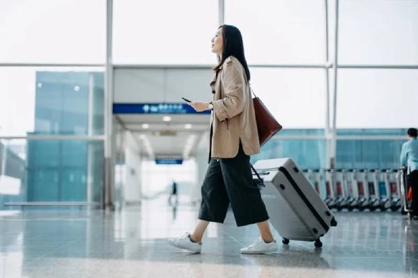 Chiêm bao thấy người khác đi nước ngoài