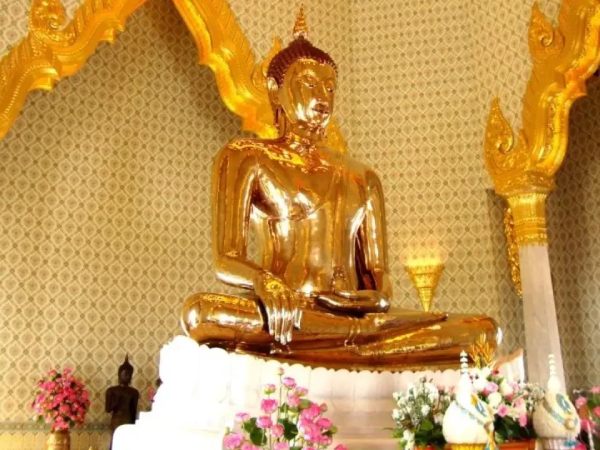 Mơ thấy tượng phật bằng vàng phản ánh ý nghĩa gì?