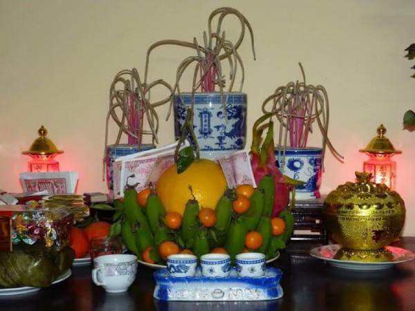 Mơ thấy bát hương bị vỡ