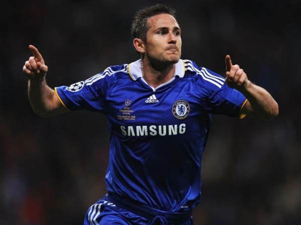 Top tiền vệ Chelsea huyền thoại làm nên lịch sử CLB